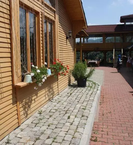 Motelli Zumrut Bahce