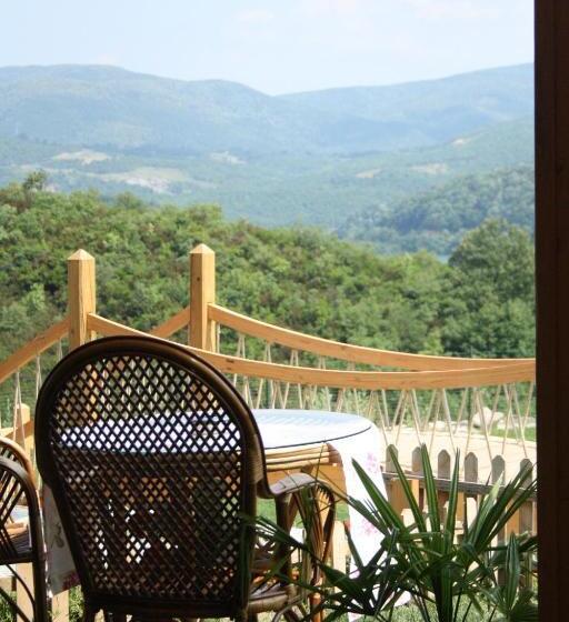 汽车旅馆 Zumrut Bahce