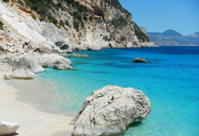 Пансион Casa Vacanze La Riva Bianca