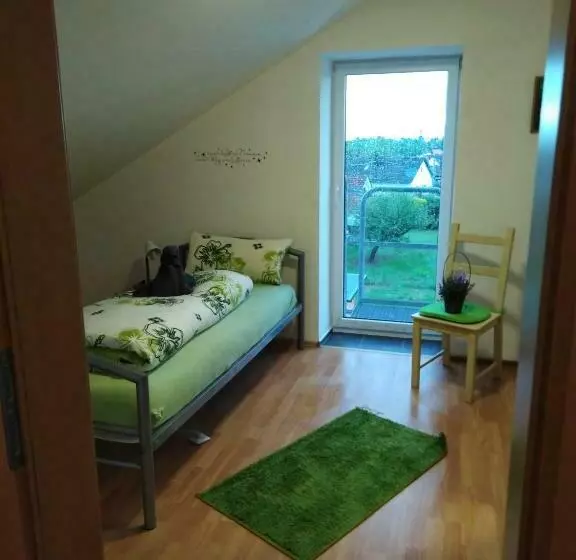 Majatalo Monteurunterkunft Haus Barbara Pirmasens