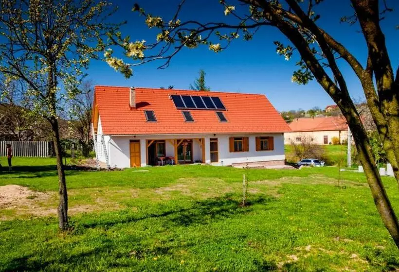 Majatalo Rozmaring Vendégház