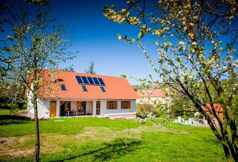 Majatalo Rozmaring Vendégház