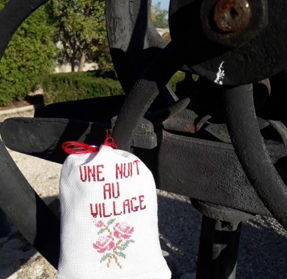 Pensiune Une Nuit Au Village   Chambre D Hôtes De Charme