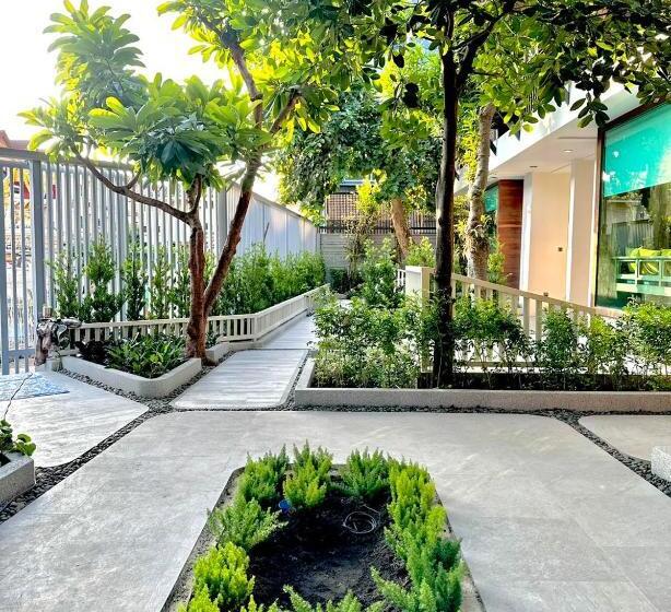 בית מלון כפרי Banlansuan Resort Sha Plus