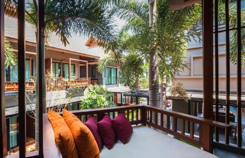 בית מלון כפרי Banlansuan Resort Sha Plus