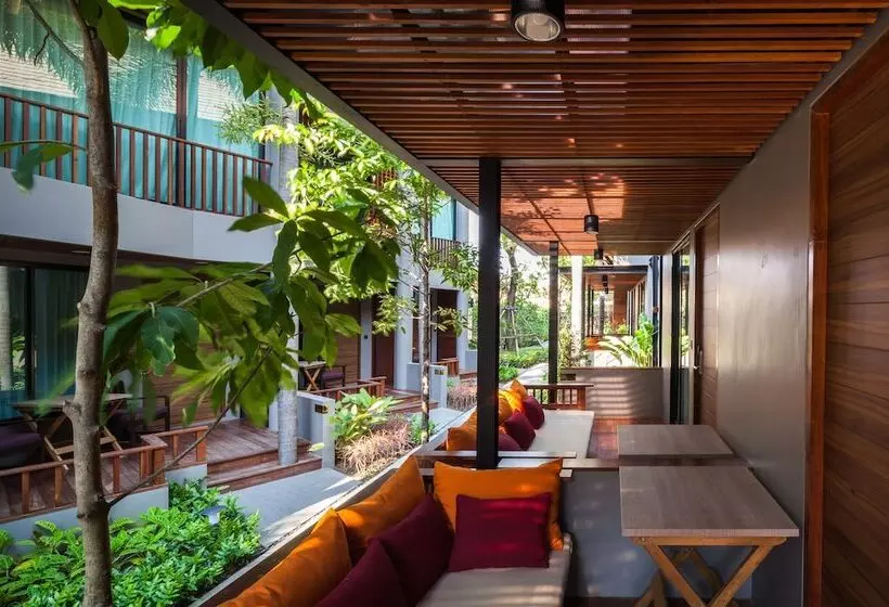 Hotelli Banlansuan Resort Sha Plus