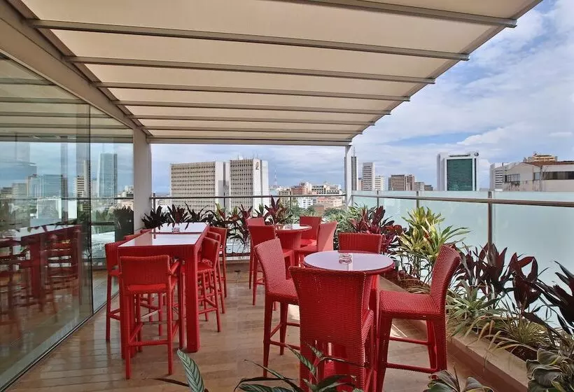 Szálloda Cali Marriott