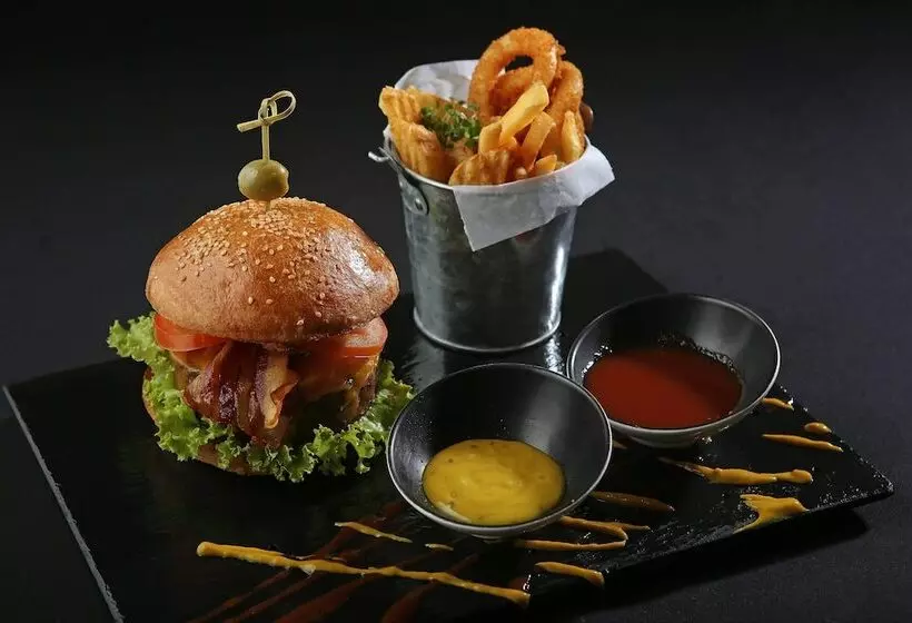 Szálloda Cali Marriott