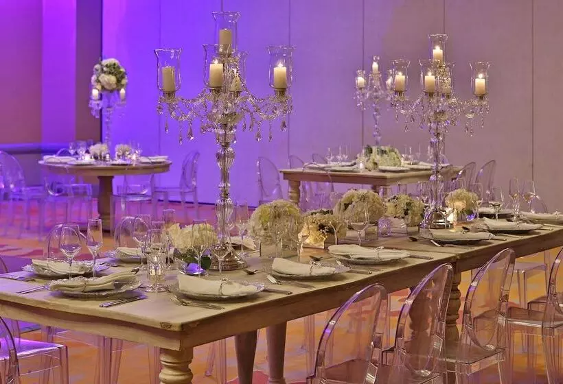 Szálloda Cali Marriott