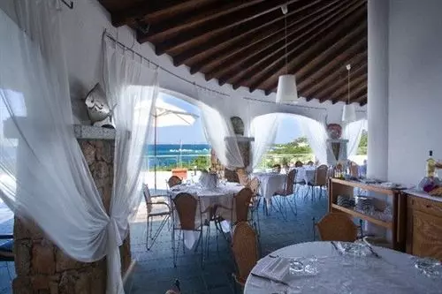 Отель Capo Ceraso Resort