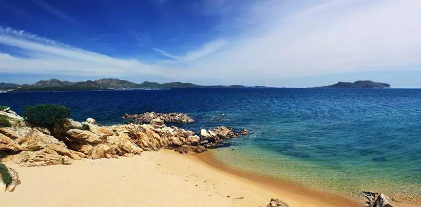 Отель Capo Ceraso Resort