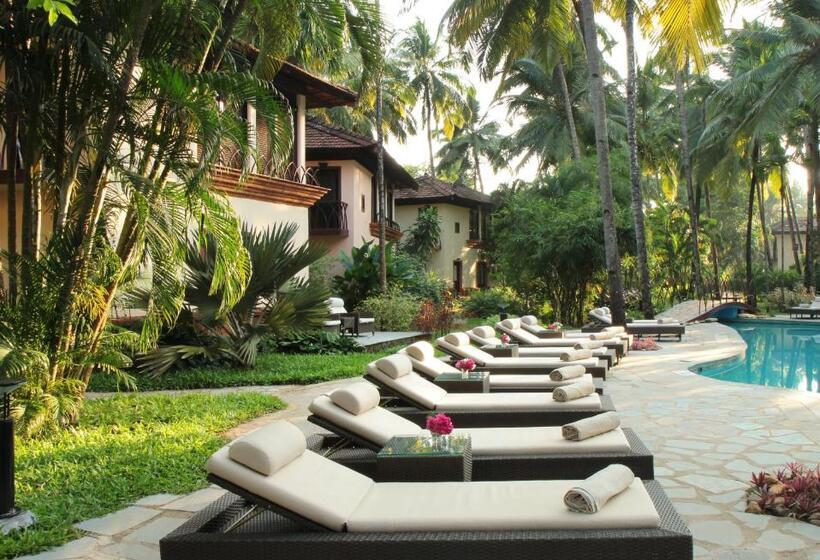 Hotel Coconut Creek Resort Dabolim Airport
