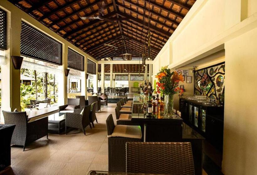 Hotel Coconut Creek Resort Dabolim Airport