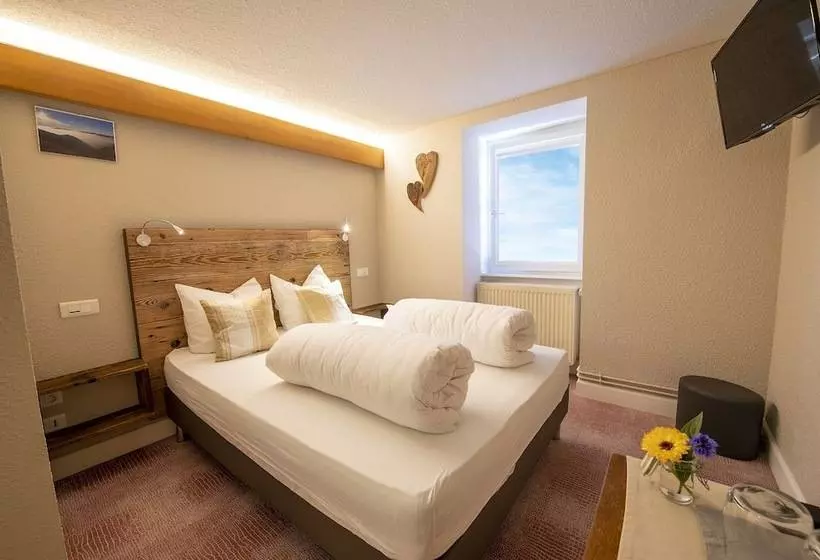 Отель Hôtel Restaurant Valneige