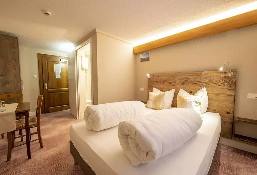 Отель Hôtel Restaurant Valneige