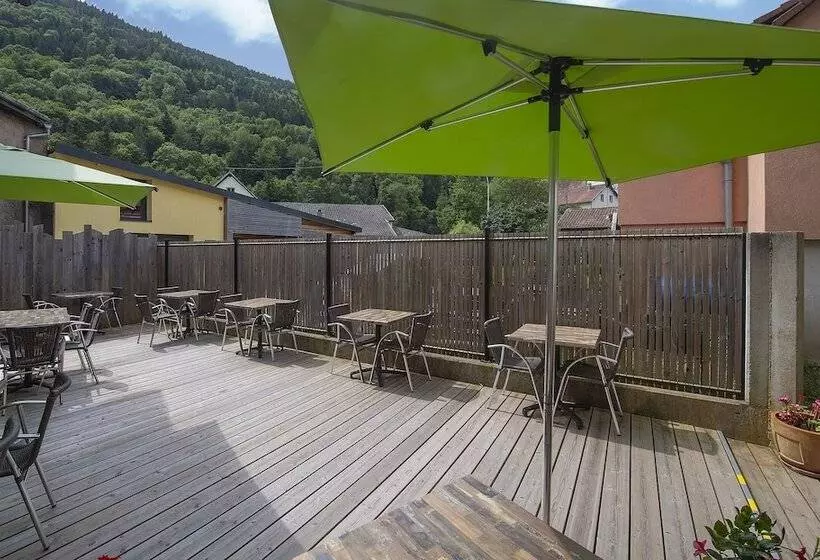 Отель Hôtel Restaurant Valneige