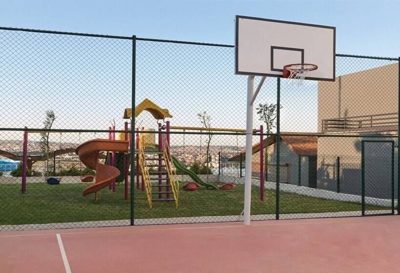 فندق Ramada By Wyndham Tekirdağ