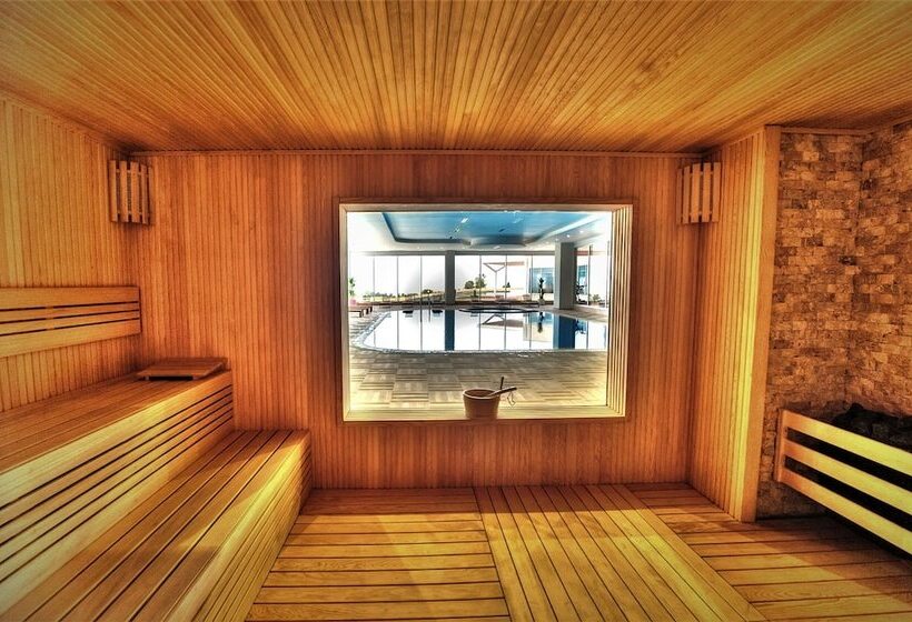 فندق Ramada By Wyndham Tekirdağ