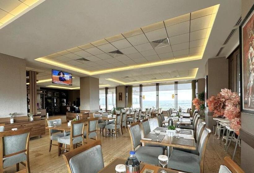فندق Ramada By Wyndham Tekirdağ