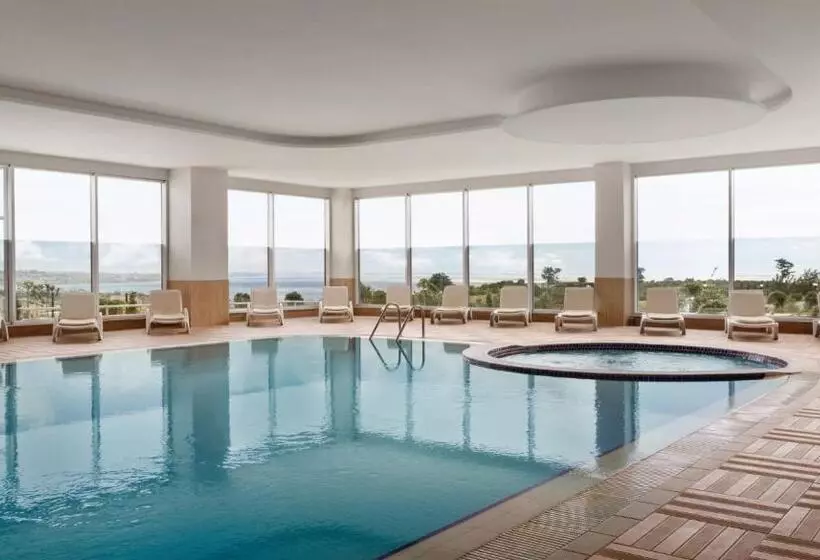 בית מלון כפרי Ramada By Wyndham Tekirdağ