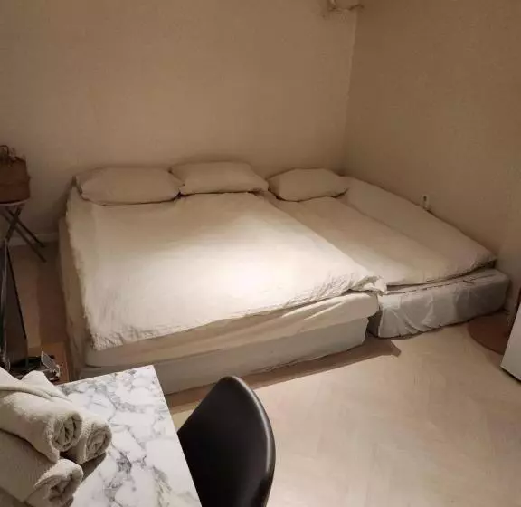 هتل Rich House Dongdaemun