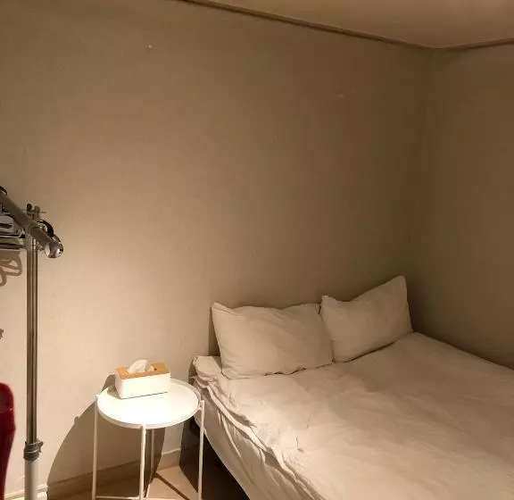 هتل Rich House Dongdaemun