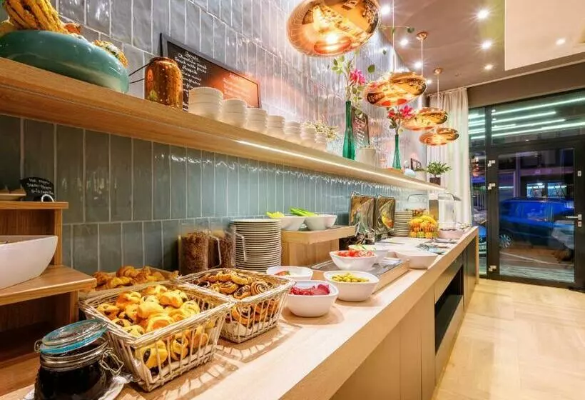 Roombach Hotel Budapest Center