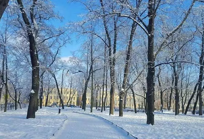 בית מלון כפרי Svarog Film