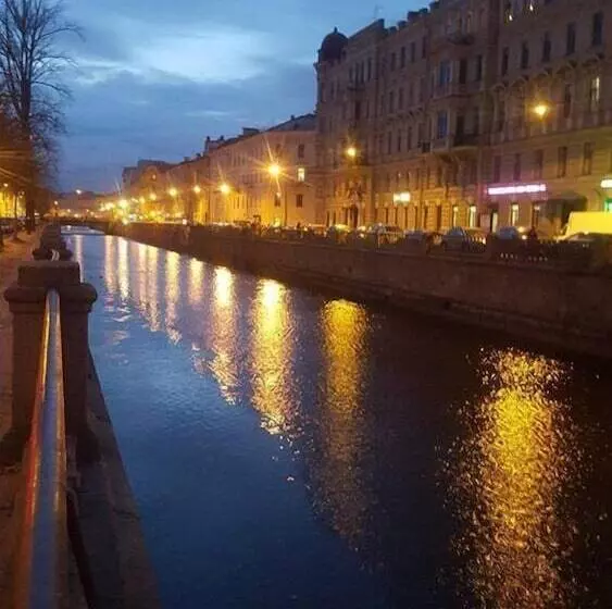 בית מלון כפרי Svarog Film