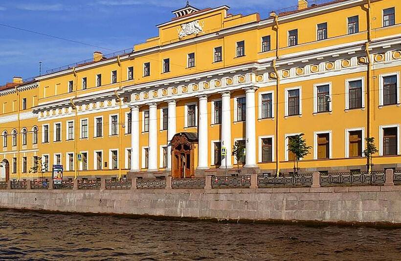 בית מלון כפרי Svarog Film