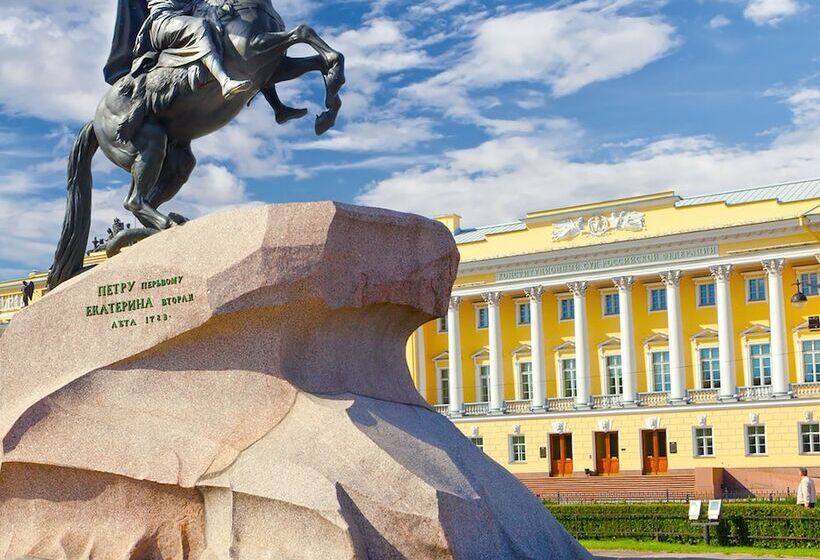 בית מלון כפרי Svarog Film