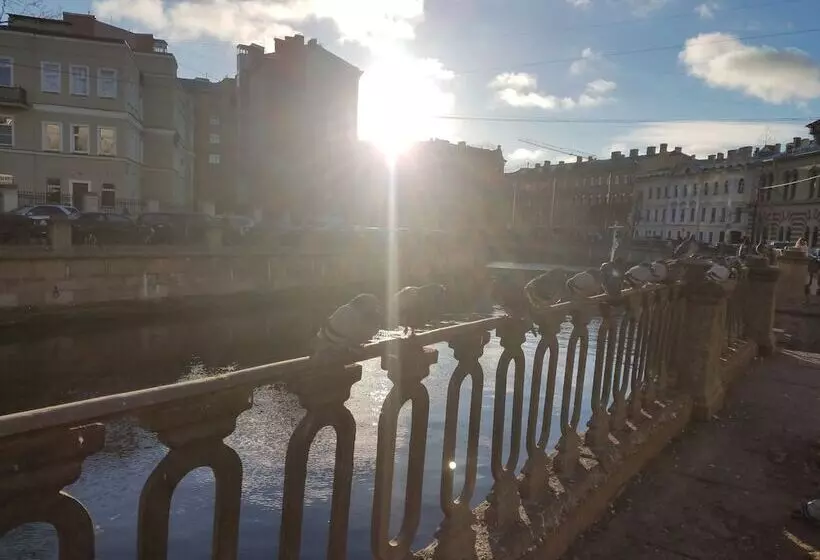 בית מלון כפרי Svarog Film