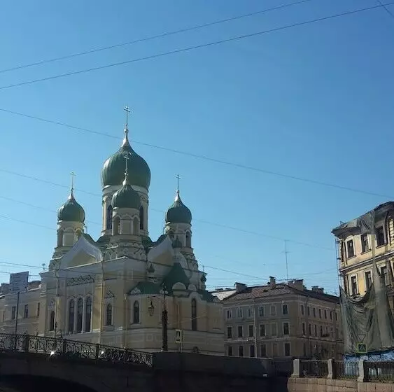 בית מלון כפרי Svarog Film