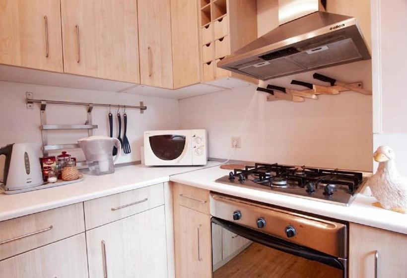 Apartment At Frunzenskaya