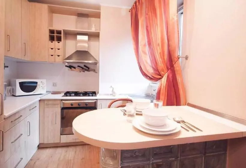 Apartment At Frunzenskaya