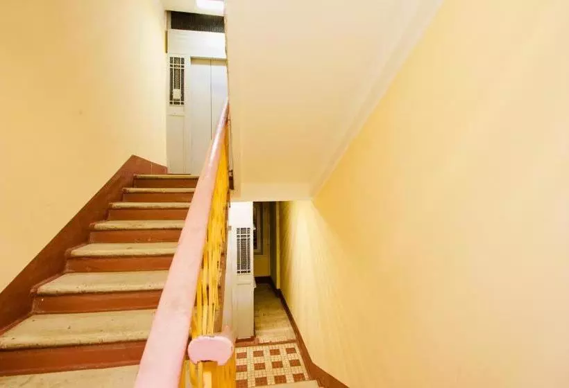 Apartment At Frunzenskaya