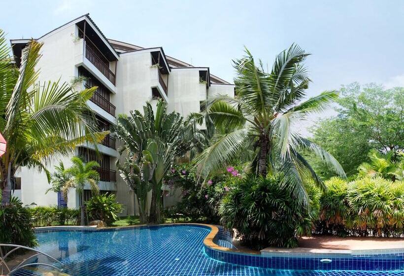 The Royal Tropical Beach At Vip Chain Resort