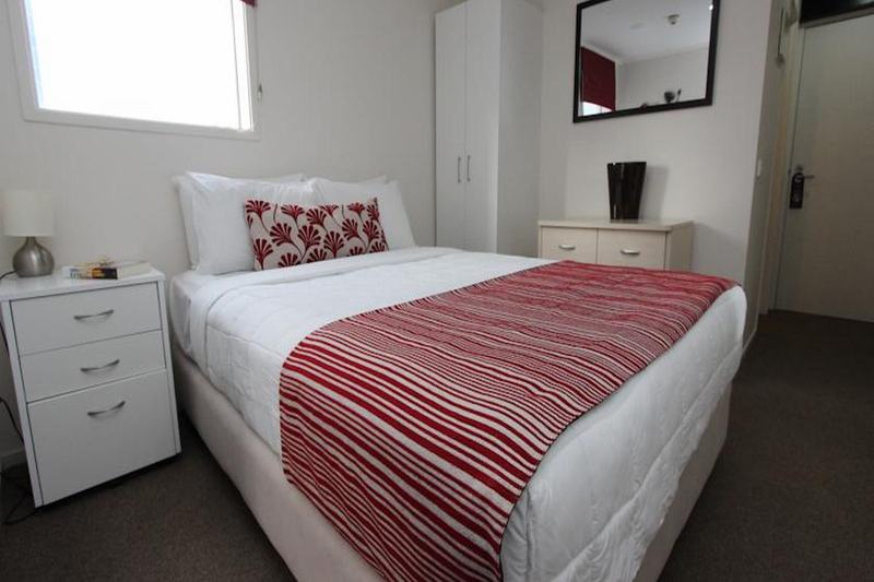 Bankside Waldorf Hotel And Apartments