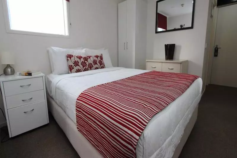 Bankside Waldorf Hotel And Apartments