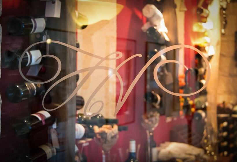 Hill View Hotel Apartments