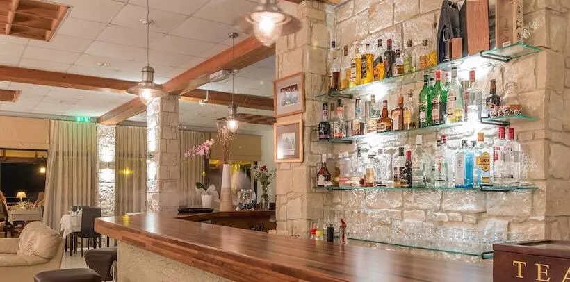 Hill View Hotel Apartments