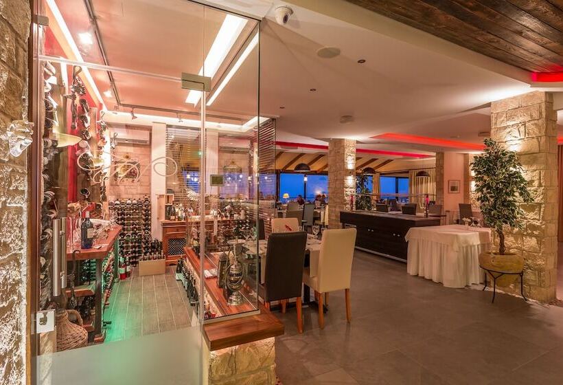 Hill View Hotel Apartments