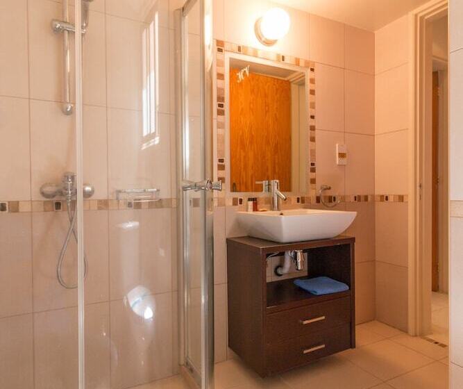 Hill View Hotel Apartments