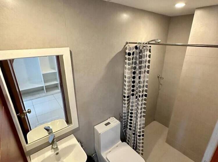 Hotelli Ace Penzionne