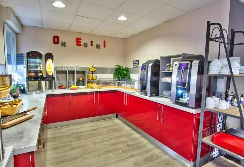 Adonis Hotel Bayonne