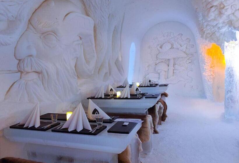 Arctic Snowhotel & Glass Igloos