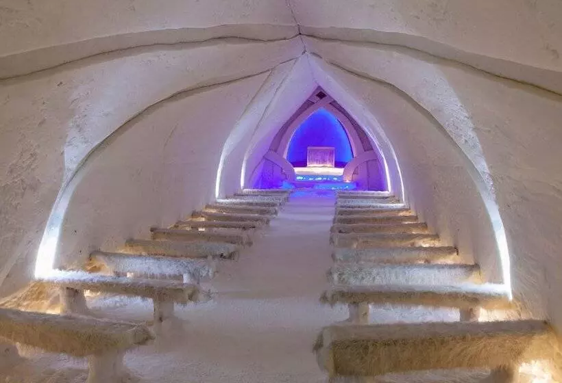 Arctic Snowhotel & Glass Igloos
