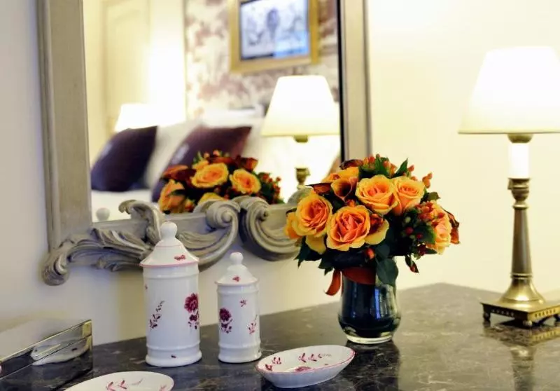 هتل Auberge Du Jeu De Paume