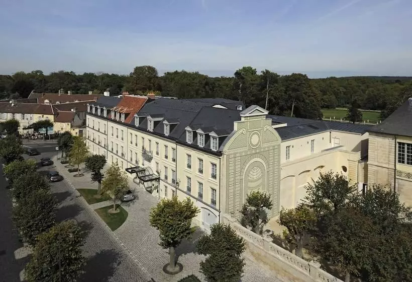 هتل Auberge Du Jeu De Paume