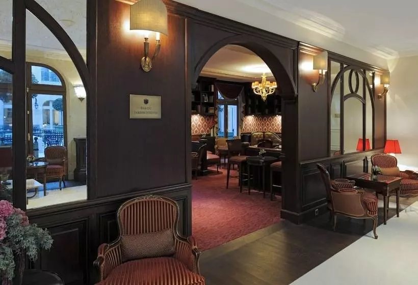 هتل Auberge Du Jeu De Paume